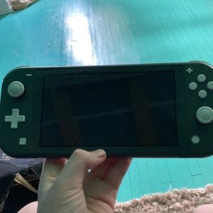 Grey/Gray Nitendo Switch Lite
